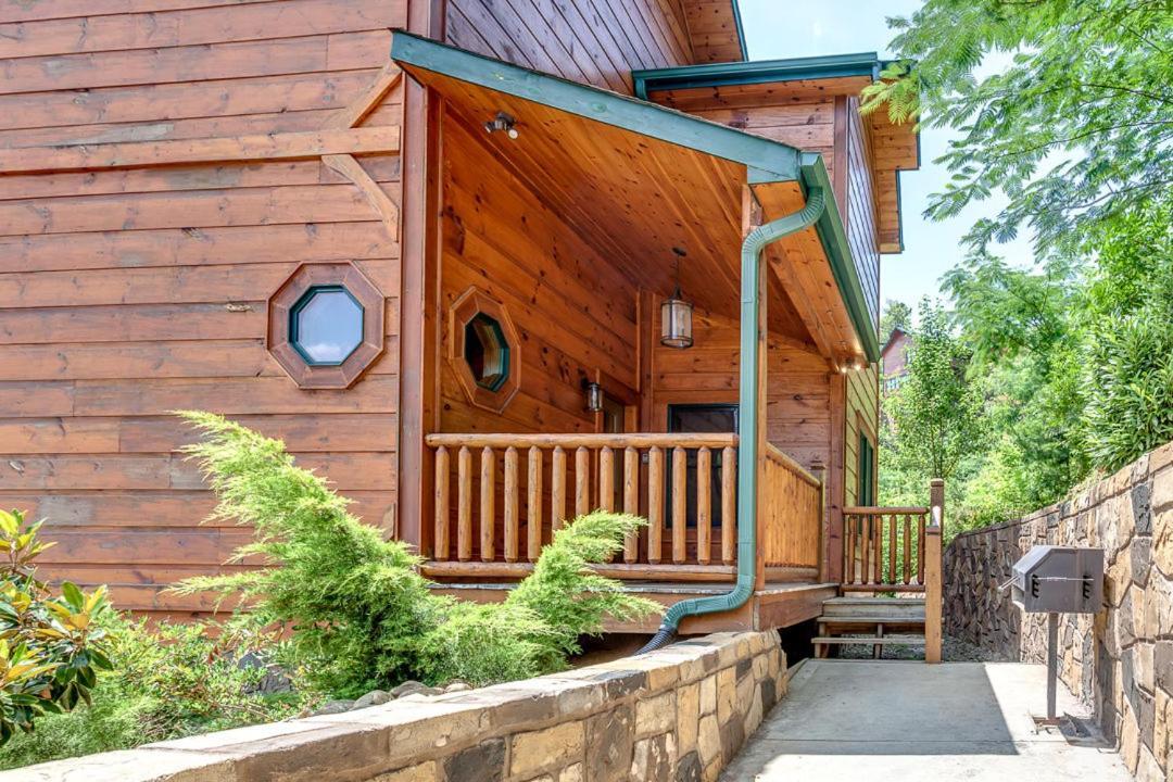 Gatlinburg Cabin With Private Hot Tub By Staycating エクステリア 写真